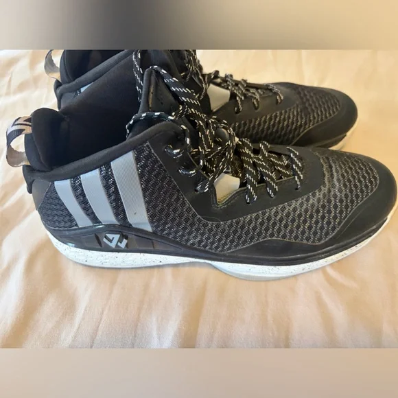 adidas Black and Gray Men's Athletic Shoes - Picture 2 of 6